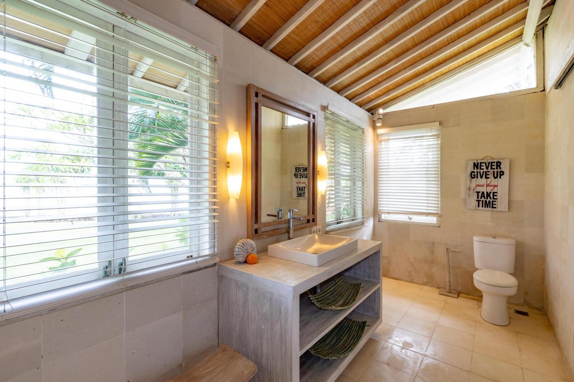 レンボンガン島 Casa Del Marヴィラ エクステリア 写真